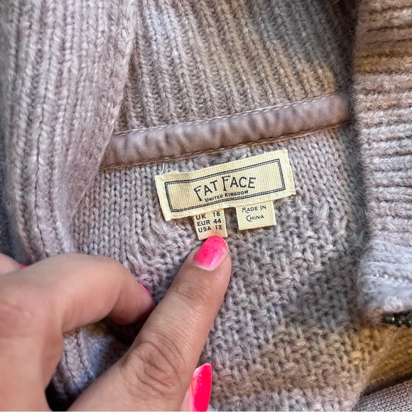 Fat face holly half neck sweater in lavender purple size 12 - Picture 3 of 5